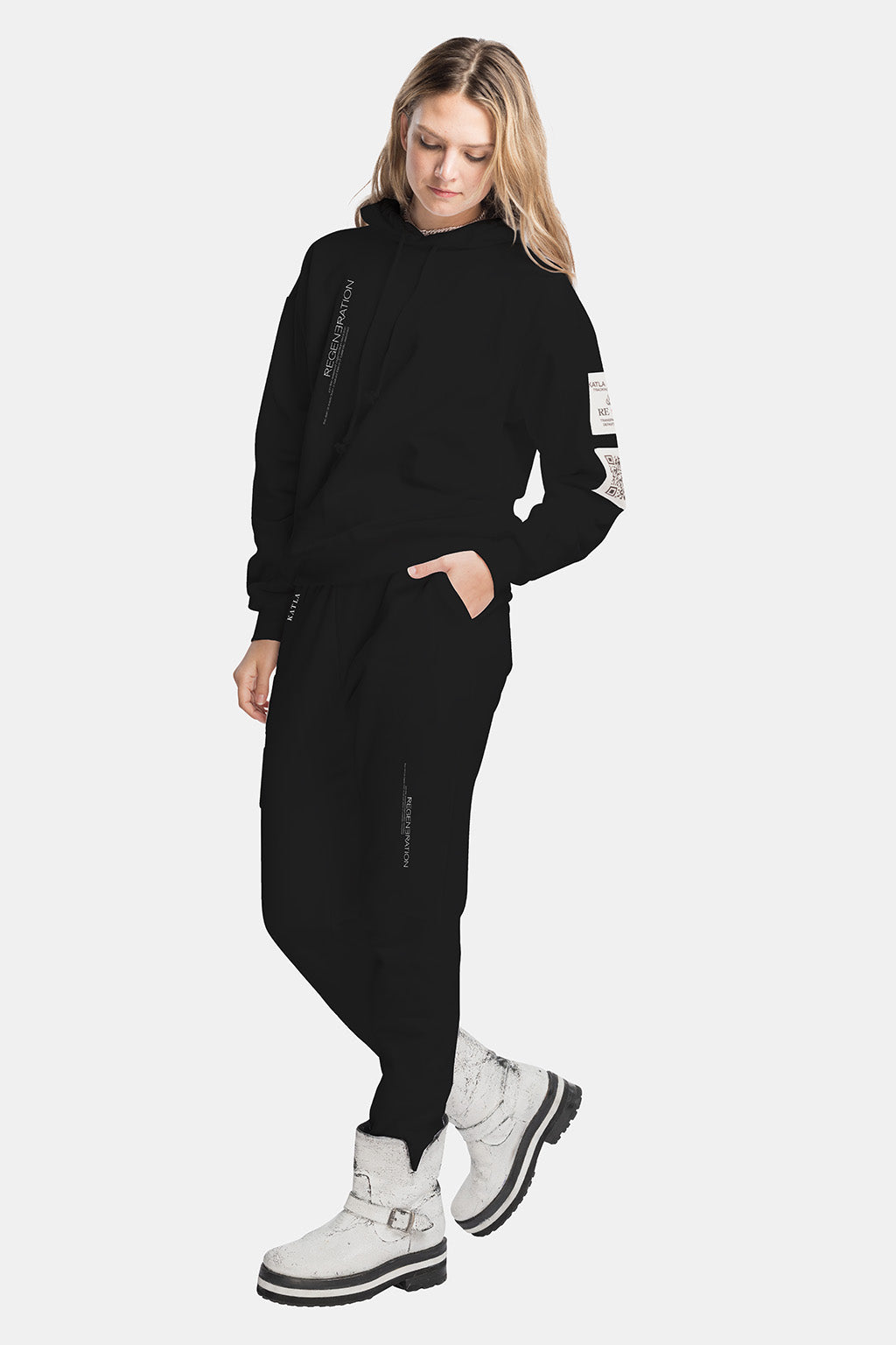 REGENERATION SWEATSUIT